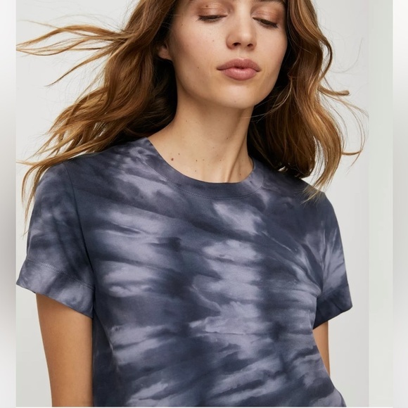 Aritzia Wilfred Free Tie-Dye Weekend Tee - Picture 2 of 11